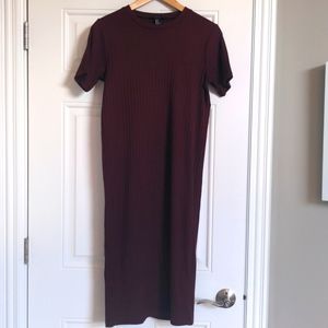 ☀️ Ribbed Midi Maroon Dress - S